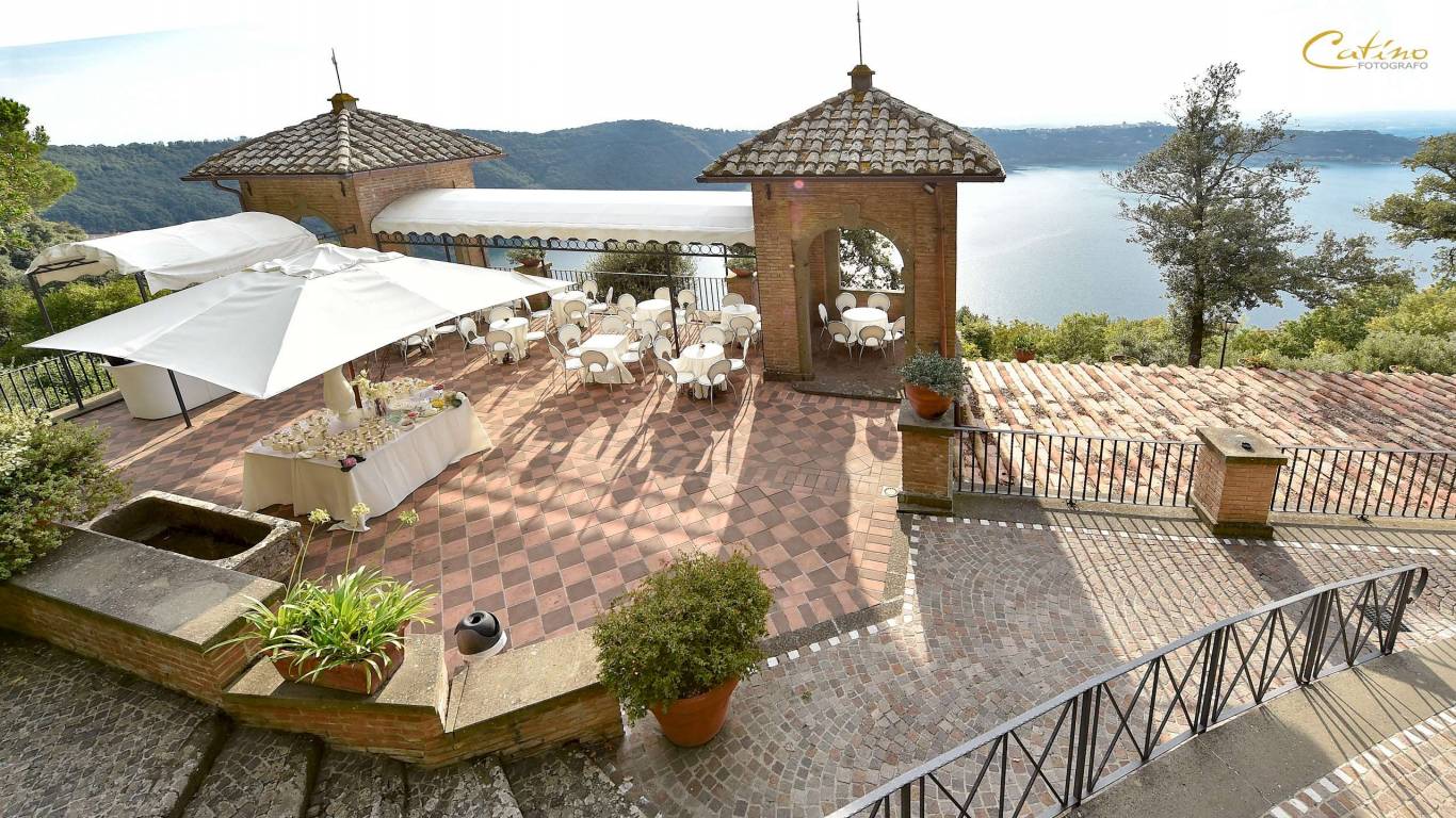 feste-private-castelli-romani-villa-del-cardinale-punta-san-michele-lago-castel-gandolfo