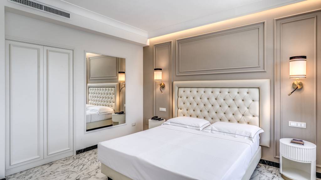 Hotel-Castel-Vecchio-Castel-Gandolfo-Camera-non-vista-Lago-foto-2025-047