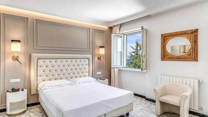 Hotel-Castel-Vecchio-Castel-Gandolfo-Camera-non-vista-Lago-foto-2025-044