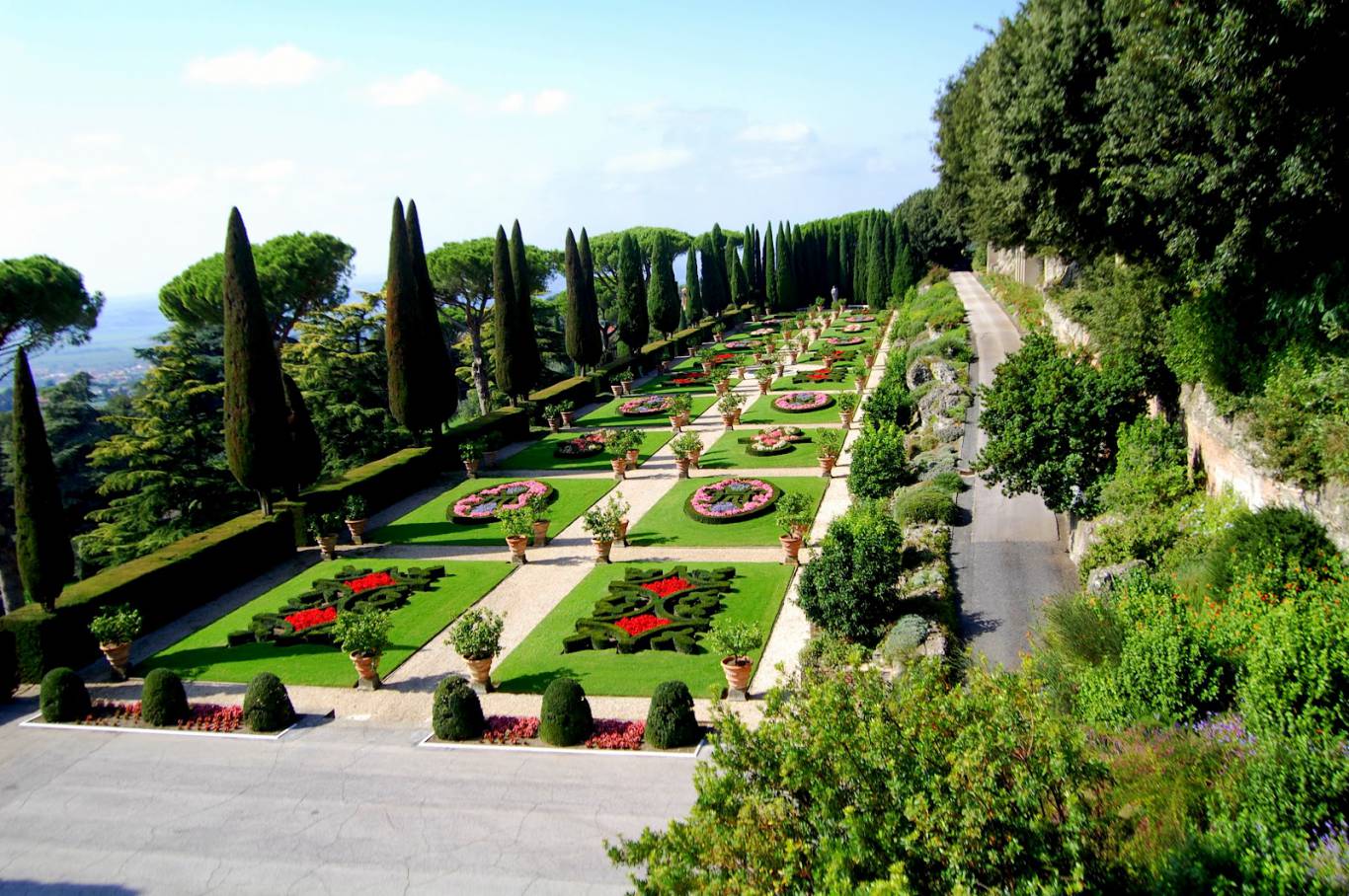 Villa-Del-Cardinale-Rocca-di-Papa-external-05